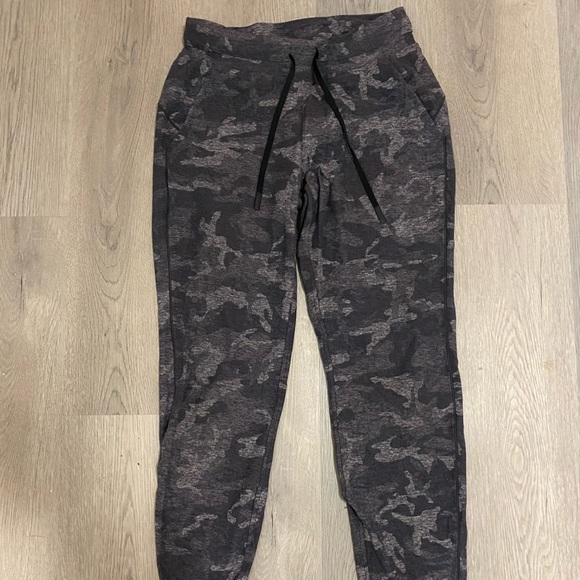 Lululemon Ready to rulu jogger Camo - Picture 1 of 7